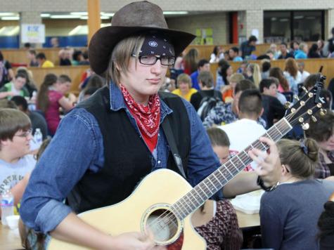 Senior Blair Ellis performed at lunch to raise money for United Way.