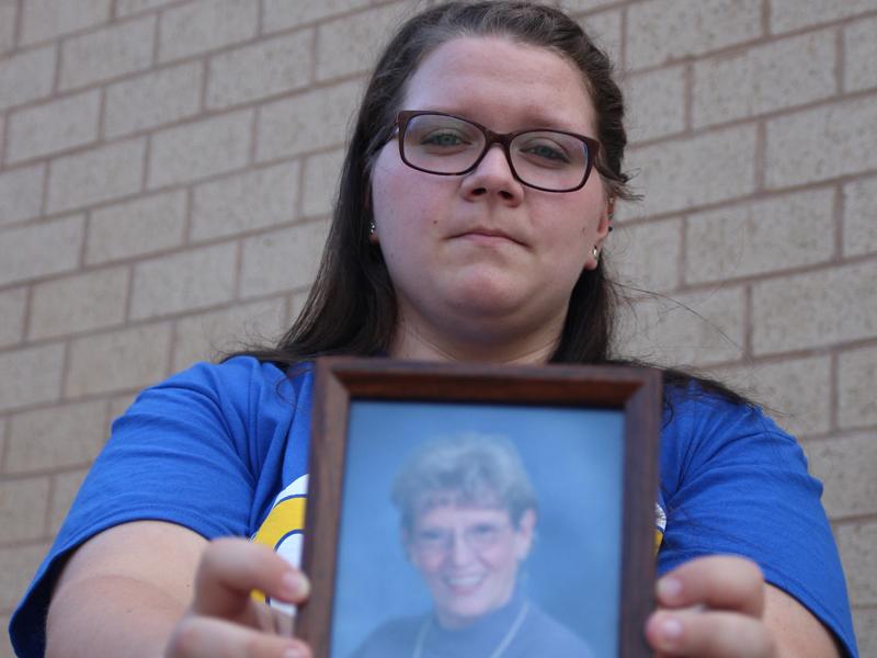 Sophomore Liz McKinley displays a photo of her grandmother.